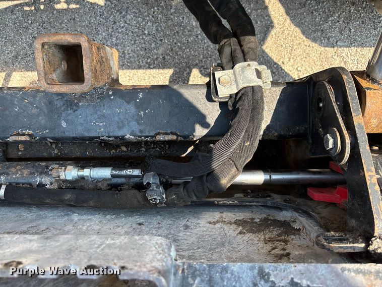 image for item DZ4484 2019 Caterpillar 262D skid steer loader