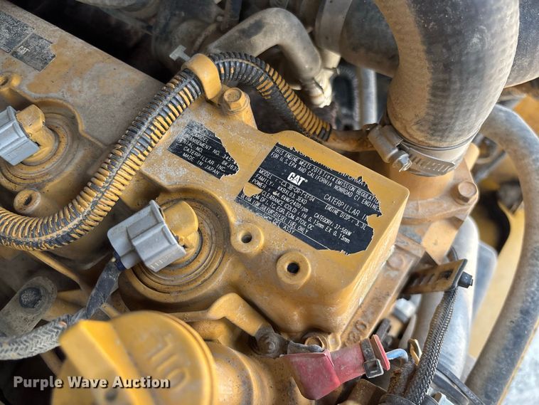 image for item DZ4484 2019 Caterpillar 262D skid steer loader