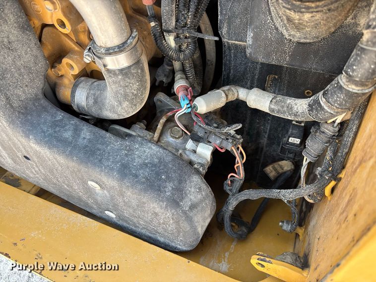 image for item DZ4484 2019 Caterpillar 262D skid steer loader