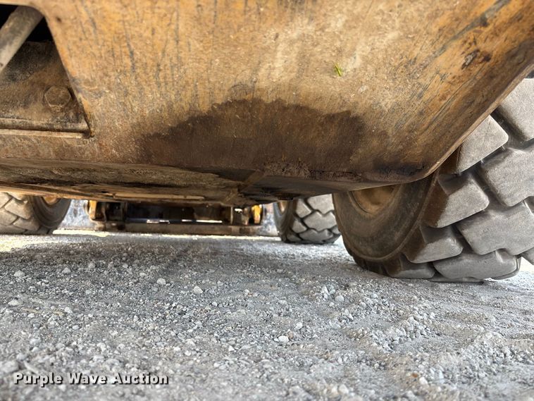 image for item DZ4484 2019 Caterpillar 262D skid steer loader