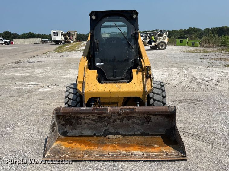 image for item DZ4485 2020 Caterpillar 262D3 skid steer loader