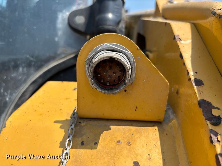 image for item DZ4485 2020 Caterpillar 262D3 skid steer loader