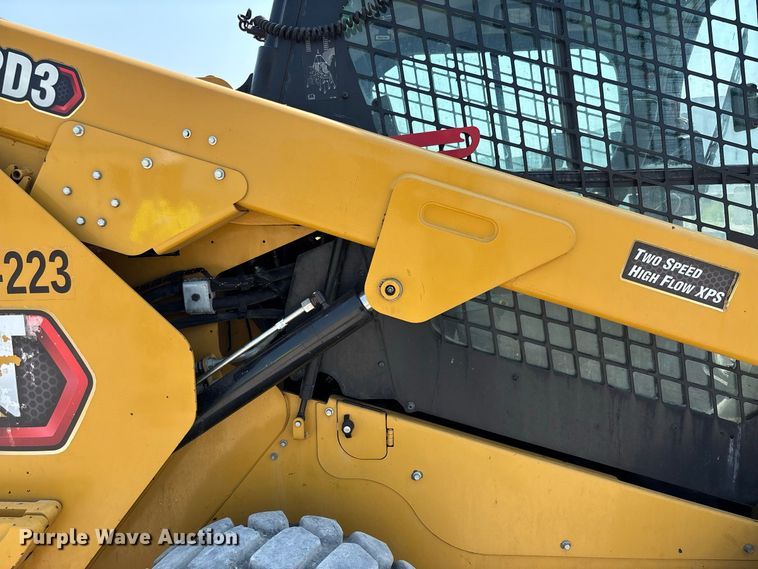 image for item DZ4485 2020 Caterpillar 262D3 skid steer loader