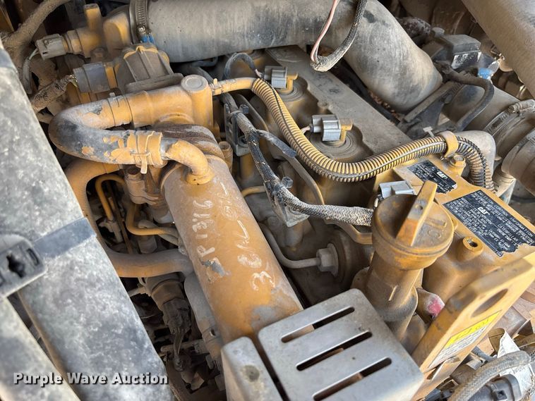 image for item DZ4485 2020 Caterpillar 262D3 skid steer loader