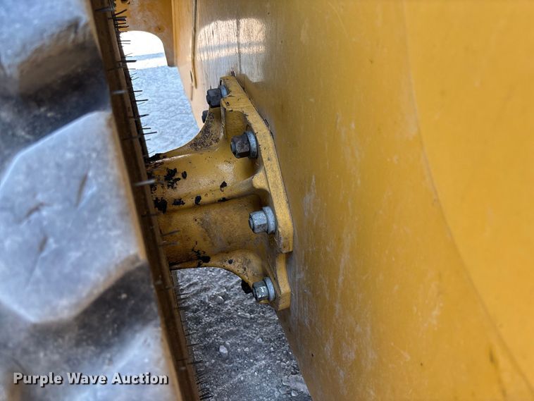 image for item DZ4485 2020 Caterpillar 262D3 skid steer loader