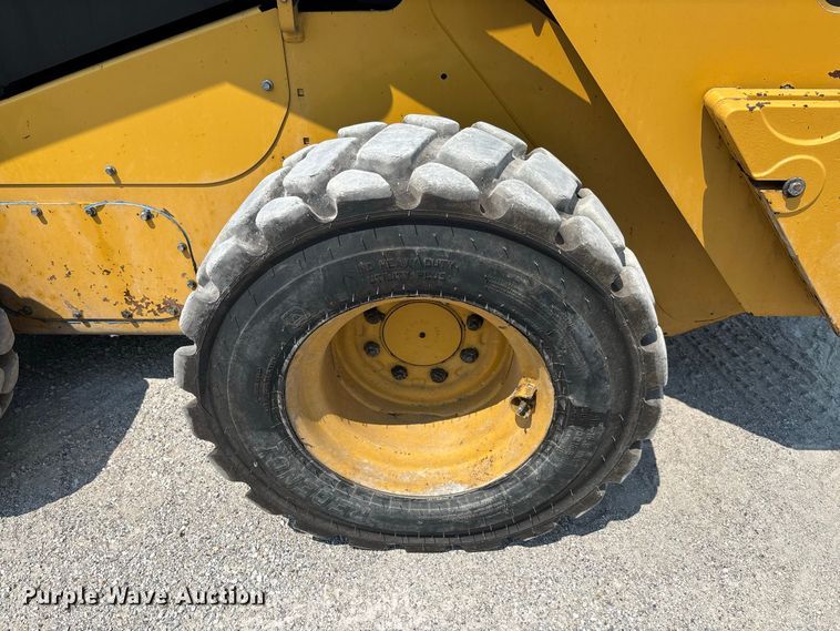 image for item DZ4485 2020 Caterpillar 262D3 skid steer loader