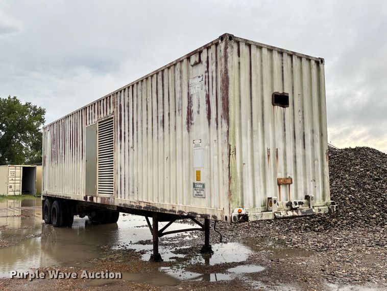 image for item DZ4493 1981 Caterpillar 3508 generator trailer