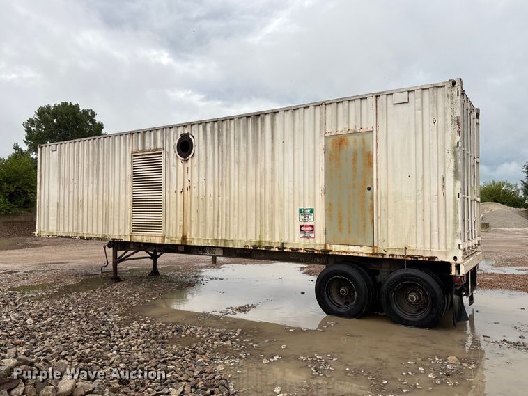 image for item DZ4493 1981 Caterpillar 3508 generator trailer