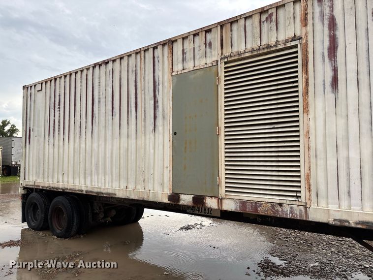 image for item DZ4493 1981 Caterpillar 3508 generator trailer