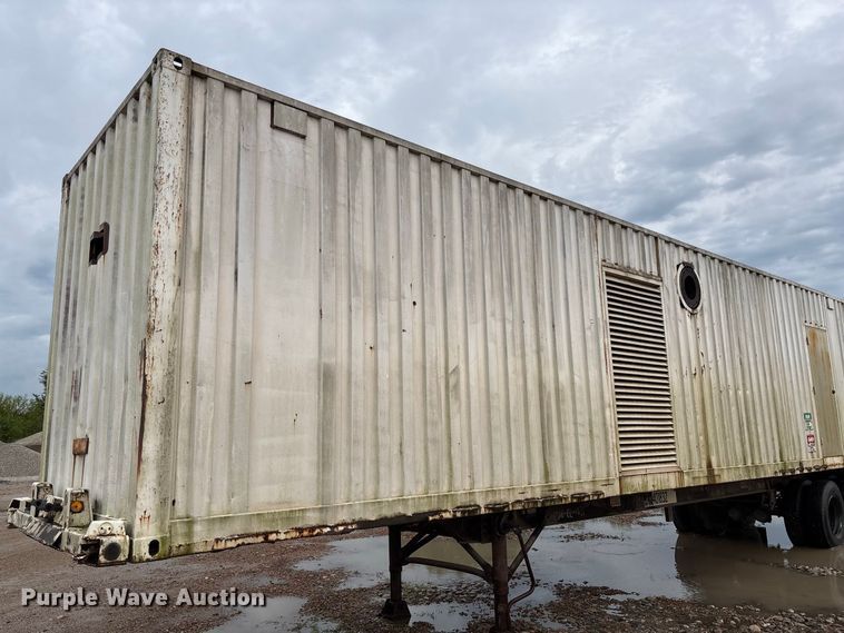 image for item DZ4493 1981 Caterpillar 3508 generator trailer