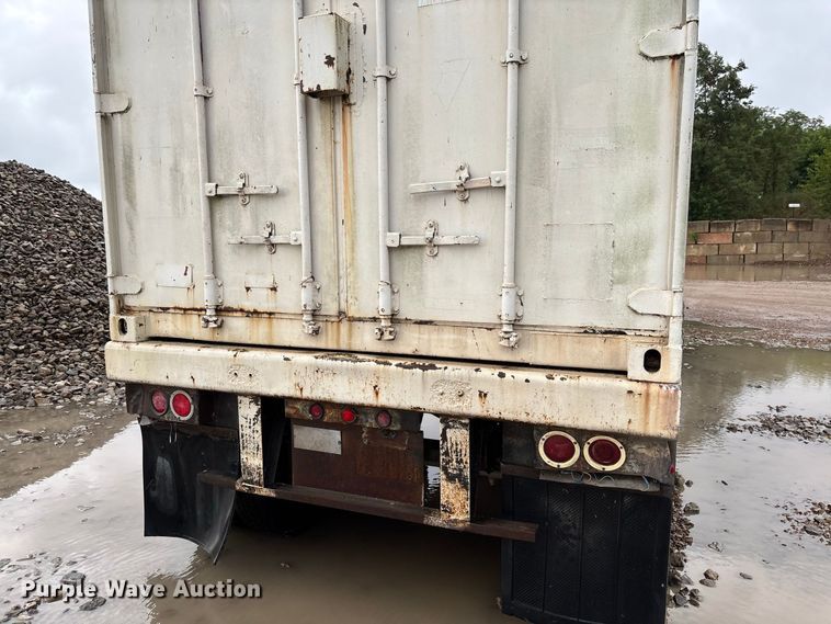 image for item DZ4493 1981 Caterpillar 3508 generator trailer
