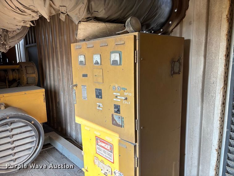 image for item DZ4493 1981 Caterpillar 3508 generator trailer