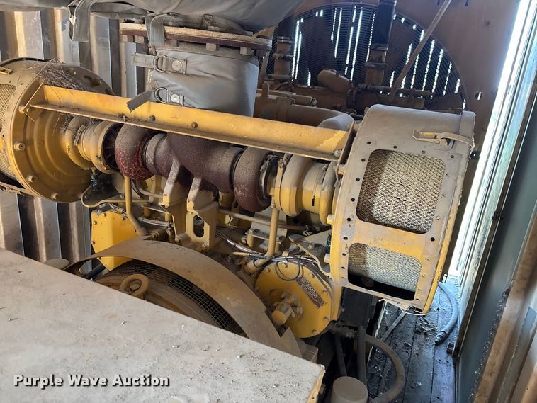 image for item DZ4493 1981 Caterpillar 3508 generator trailer