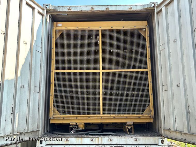 image for item DZ4493 1981 Caterpillar 3508 generator trailer