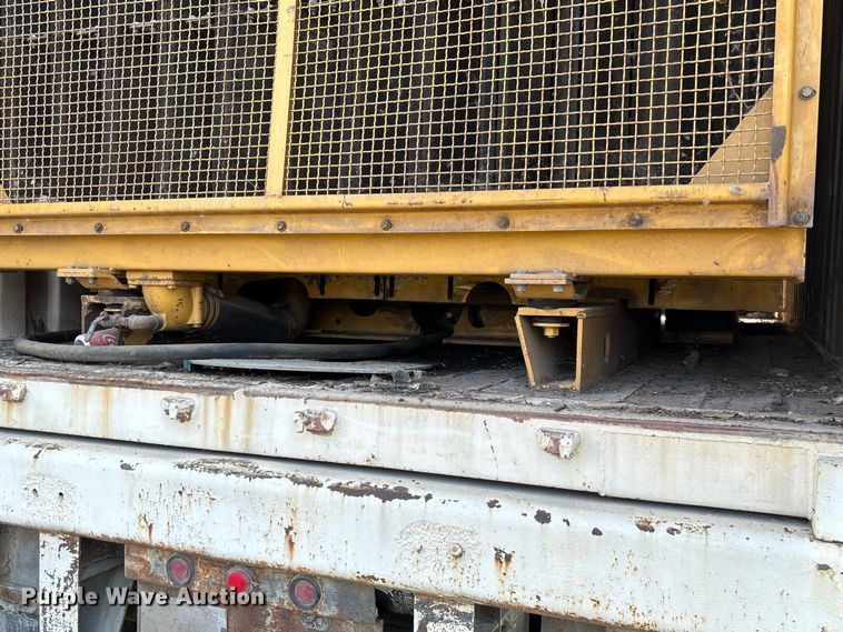 image for item DZ4493 1981 Caterpillar 3508 generator trailer