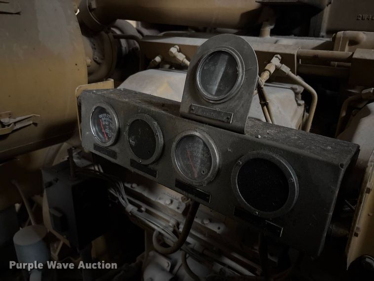 image for item DZ4493 1981 Caterpillar 3508 generator trailer