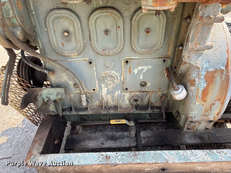 image for item DZ4496 Detroit generator