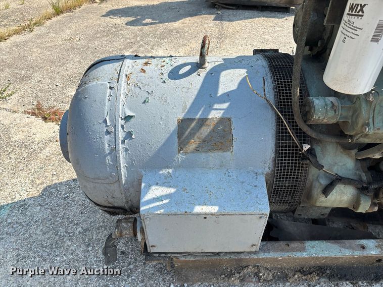 image for item DZ4497 General Motors I-498 generator
