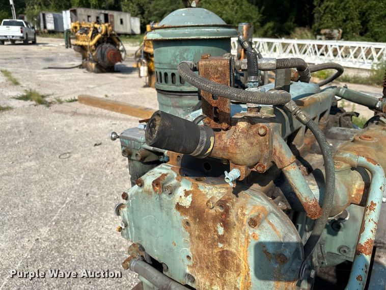 image for item DZ4497 General Motors I-498 generator