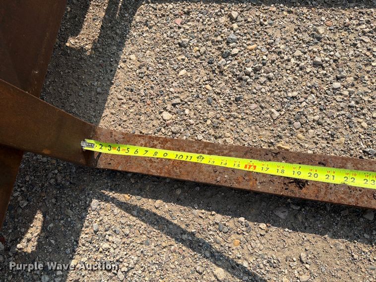 image for item EA0383 1999 Lufkin FL-II 