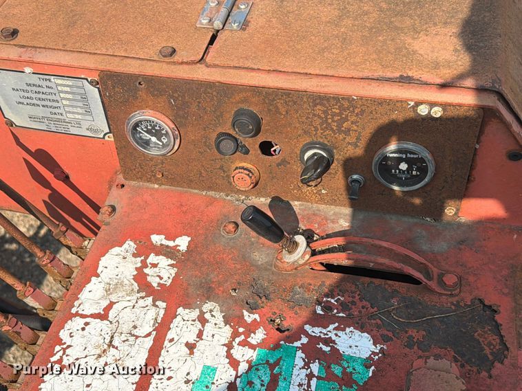 image for item EA0383 1999 Lufkin FL-II 