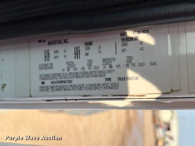 image for item EA0387 2015 Caterpillar CT660 semi truck