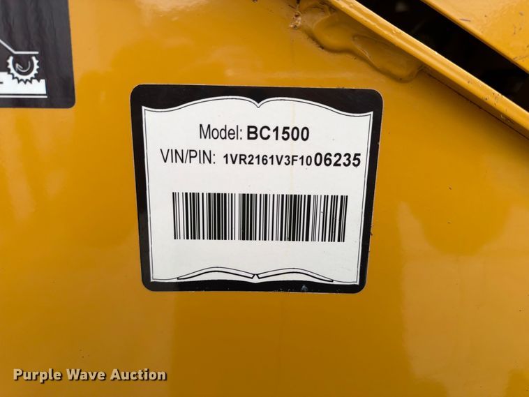 image for item EA0388 2015 Vermeer BC1500 wood chipper
