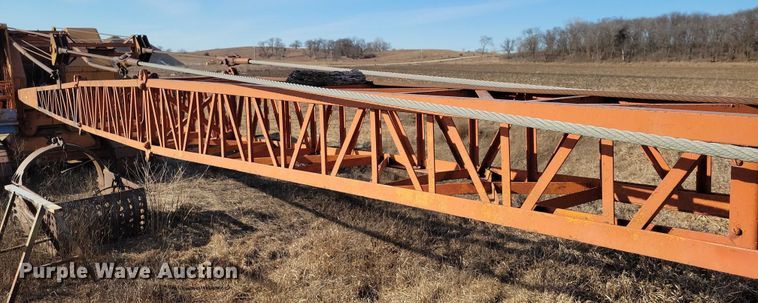image for item EA2813 Koehring 405 crane