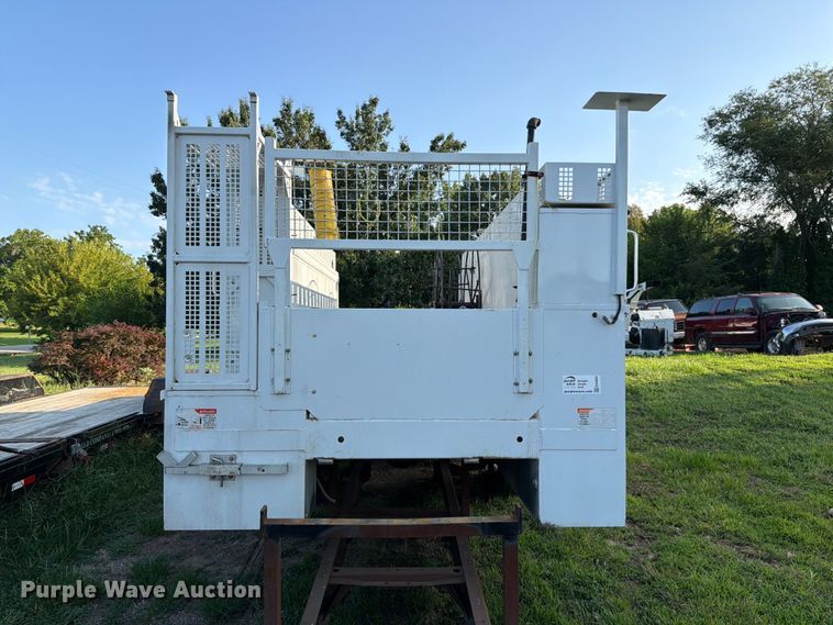image for item EA4943 Altec 970185487-4059632 utility bed