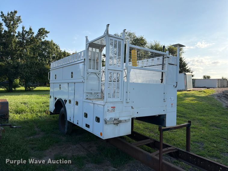 image for item EA4943 Altec 970185487-4059632 utility bed