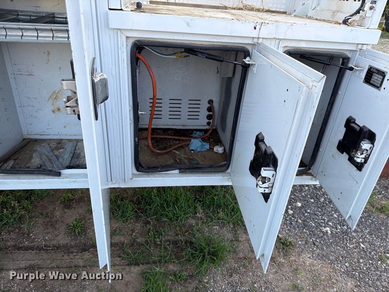 image for item EA4943 Altec 970185487-4059632 utility bed