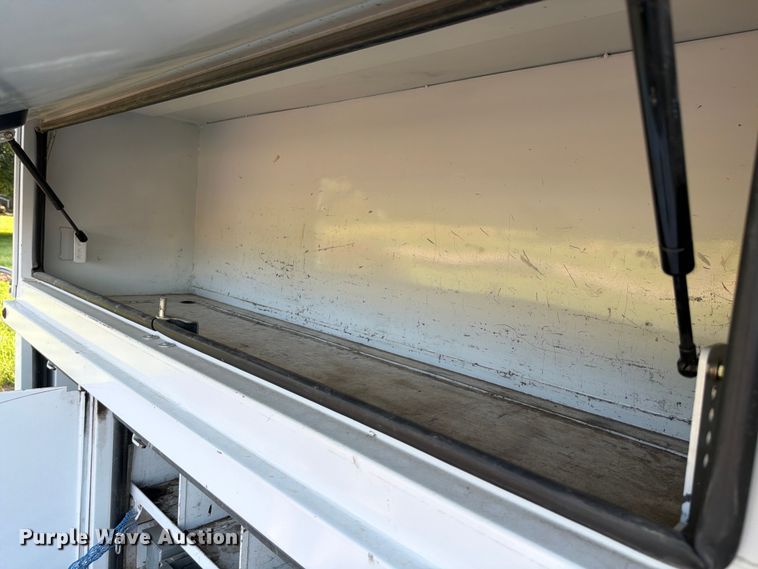 image for item EA4943 Altec 970185487-4059632 utility bed