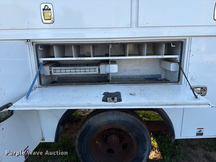 image for item EA4943 Altec 970185487-4059632 utility bed