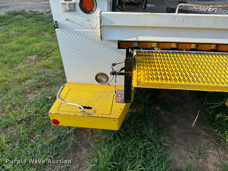 image for item EA4943 Altec 970185487-4059632 utility bed