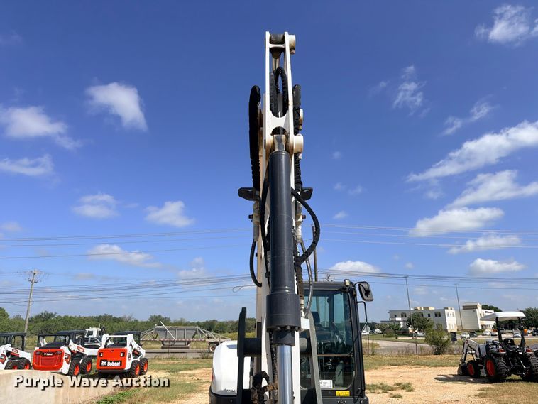 image for item ED5451 2023 Bobcat E88 R2-Series mini excavator