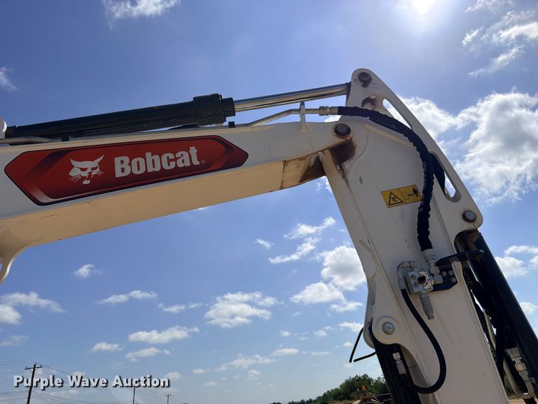 image for item ED5451 2023 Bobcat E88 R2-Series mini excavator
