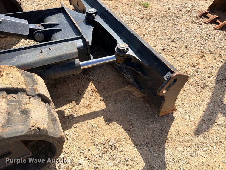 image for item ED5451 2023 Bobcat E88 R2-Series mini excavator