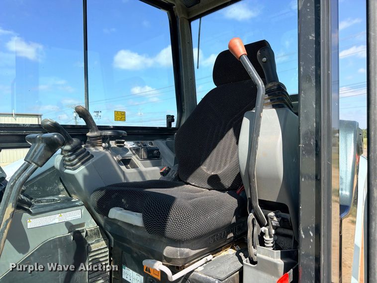 image for item ED5451 2023 Bobcat E88 R2-Series mini excavator