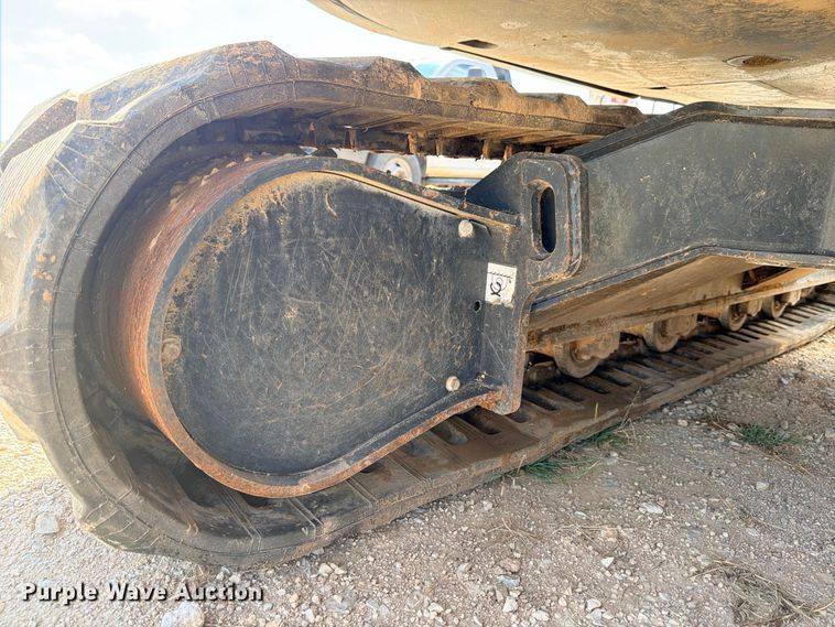 image for item ED5451 2023 Bobcat E88 R2-Series mini excavator