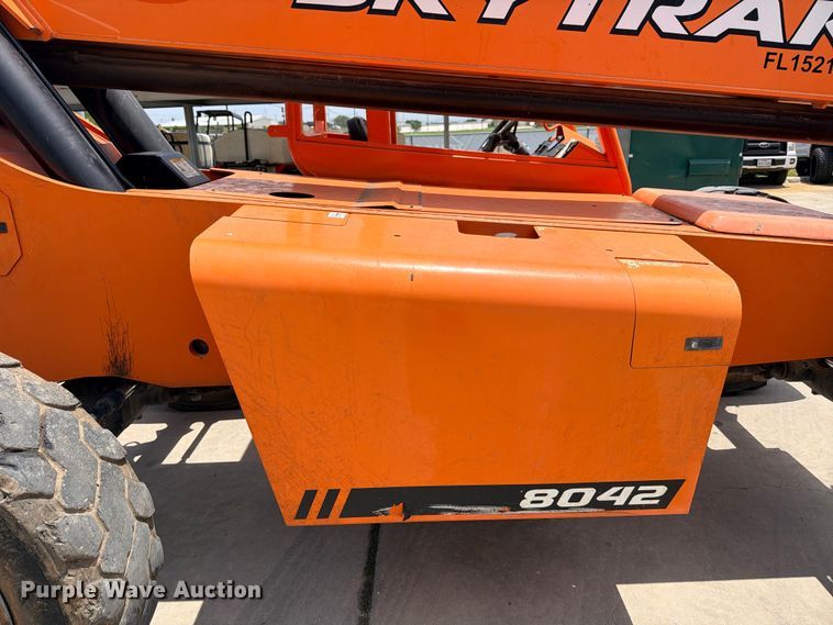 image for item ED5456 2020 JLG SkyTrak 8042 telehandler
