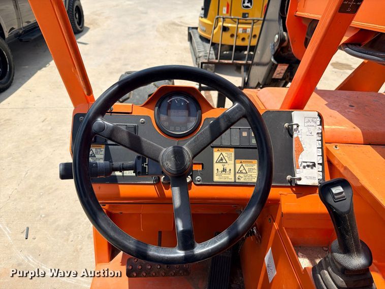 image for item ED5456 2020 JLG SkyTrak 8042 telehandler