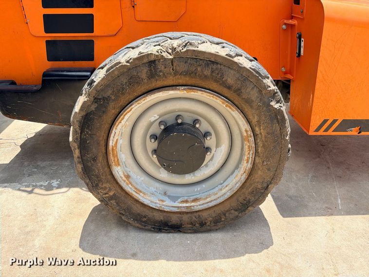 image for item ED5456 2020 JLG SkyTrak 8042 telehandler