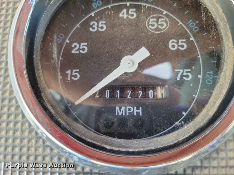 image for item EE1048 1984 Ford 7000 fuel truck