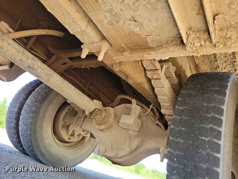 image for item EE1048 1984 Ford 7000 fuel truck