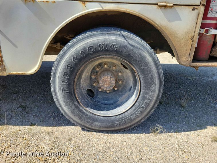 image for item EE1048 1984 Ford 7000 fuel truck