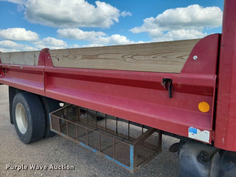 image for item EE1181 1997 Ford Louisville dump truck