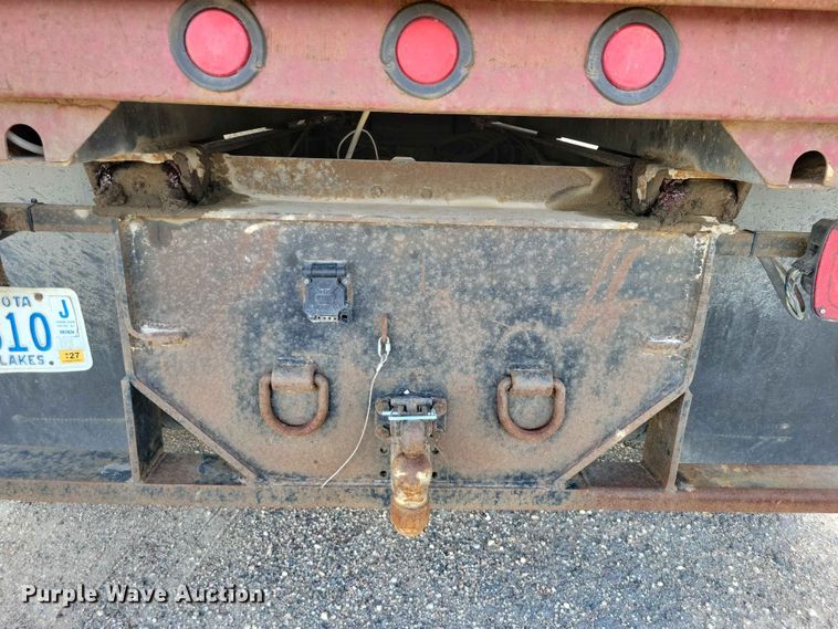 image for item EE1181 1997 Ford Louisville dump truck
