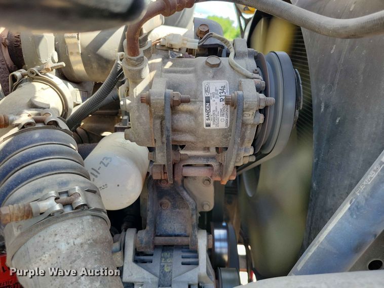 image for item EE1181 1997 Ford Louisville dump truck