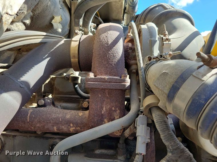 image for item EE1181 1997 Ford Louisville dump truck