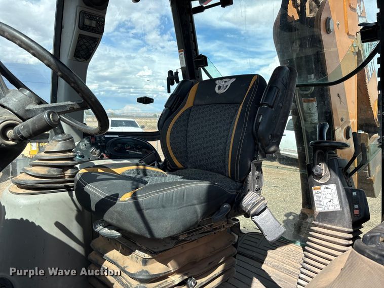 image for item EF6326 2021 Case 580 Super N backhoe